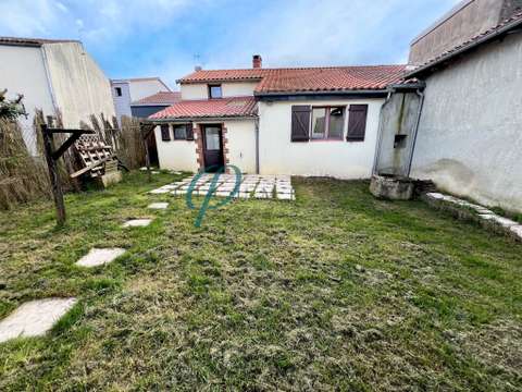 Location maison 5 pièces Saint-Quentin-en-Mauges 49
