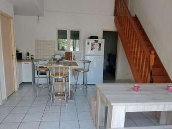 Location Maison 2 piècesSaint-Seurin-sur-l'Isle