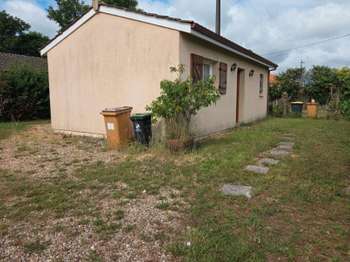 Location Maison 2 piècesSaint-Seurin-sur-l'Isle