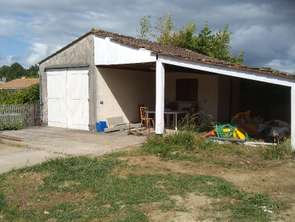Location Maison 4 piècesSaint-Yzan-de-Soudiac