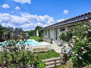 Location Maison 2 piècesSainte-Terre