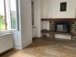 Location Maison 3 piècesSauveterre-de-Guyenne