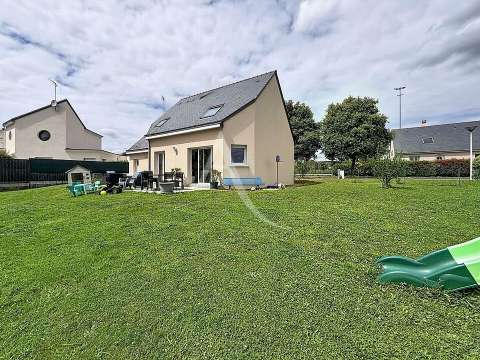 Location maison 5 pièces Segre 49