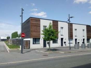 Location Maison 3 chambresSin-le-Noble