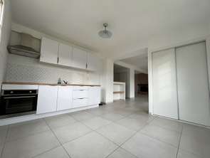 Location Maison 4 chambresSixt-sur-Aff