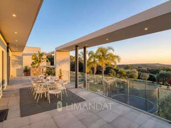 Location Maison 6 chambresSophia-antipolis