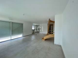Location maison 8 pièces