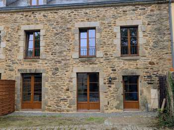 Photo Location maison Surzur