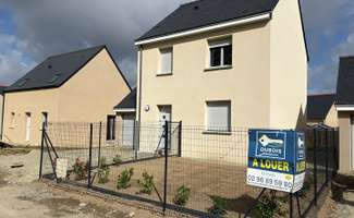 Photo Location maison Taden