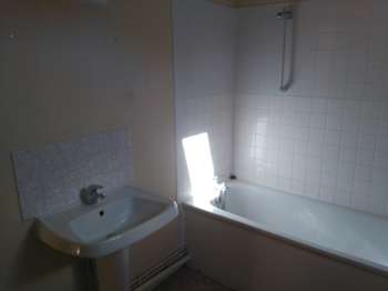Location maison 8 pièces Location maison 8 pièces