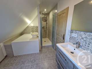 Location maison 6 pièces