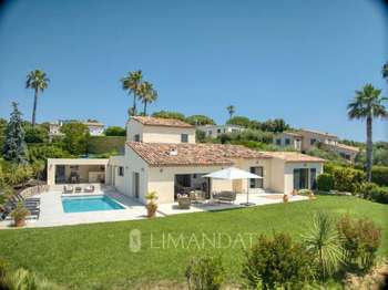 Location Maison 4 chambresValbonne