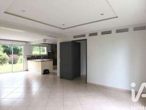 Location Maison 4 chambresVillaines-les-Rochers