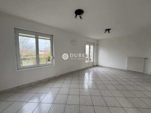 Location maison 5 pièces Villedieu-la-Blouère 49