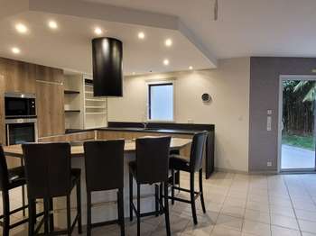 Location maison 8 pièces Vitré 35