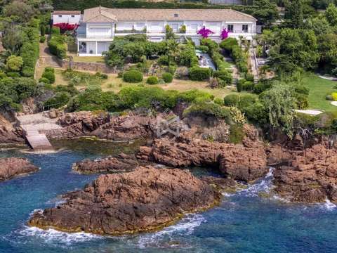Vente appartement 4 pièces Agay 83