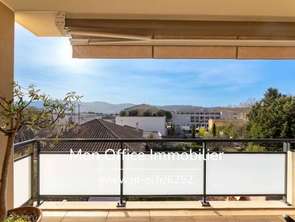 Vente Appartement 5 piècesAix-en-Provence