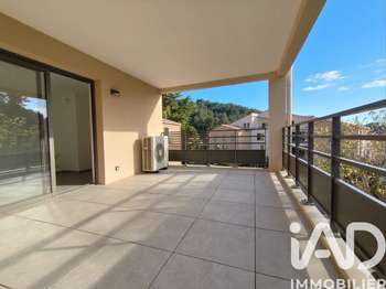 Vente Appartement 4 piècesAix-en-Provence