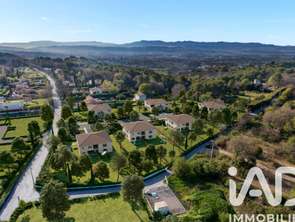 Vente Appartement 4 piècesAix-en-Provence