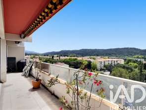 Vente Appartement 4 piècesAix-en-Provence