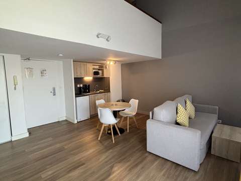 Vente appartement 2 pièces Aix-en-Provence 13