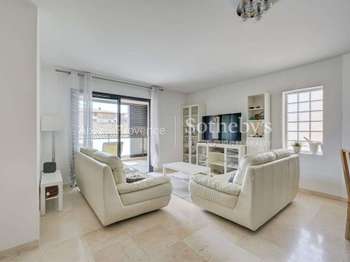 Vente Appartement 4 piècesAix-en-Provence