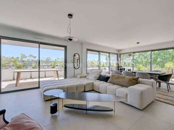 Vente Appartement 5 piècesAix-en-Provence