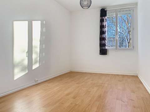 Vente appartement 3 pièces Angers Belle Beille 49