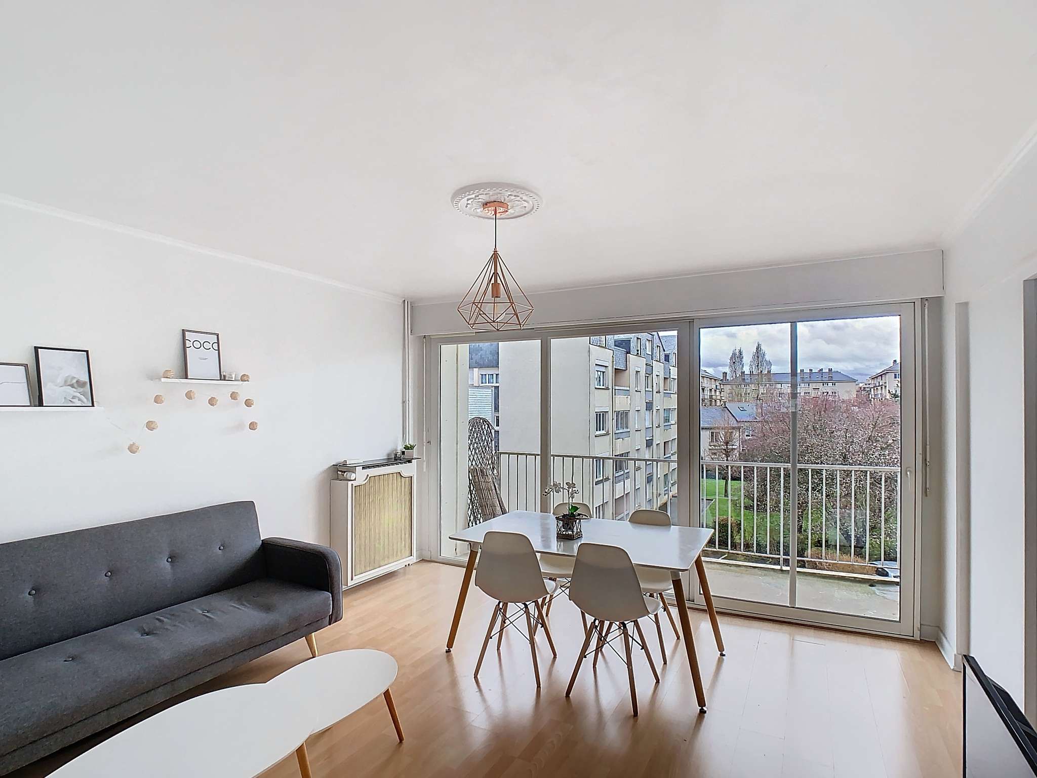 Vente Appartement 4 pièces à Angers Roseraie Orgemont (49000) : à