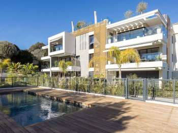 Vente Appartement 4 piècesAntibes