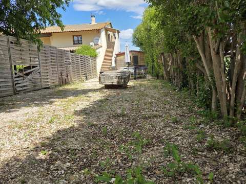 Vente appartement 3 pièces Arles 13