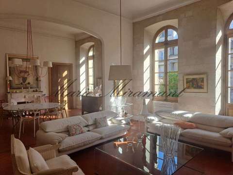 Vente appartement 7 pièces Avignon 84