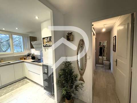 Vente appartement 8 pièces Avrillé 49