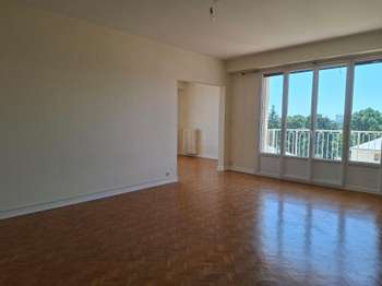 Vente Appartement 5 piècesAvrillé