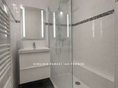 Vente appartement 2 pièces Bandol 83