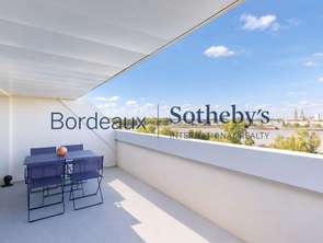 Vente Appartement 4 piècesBordeaux