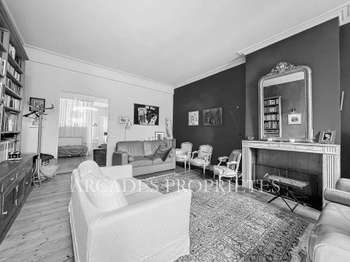 Vente Appartement 4 piècesBordeaux