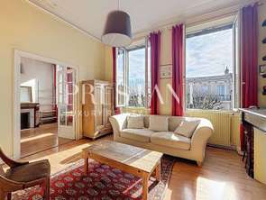 Vente Appartement 5 piècesBordeaux