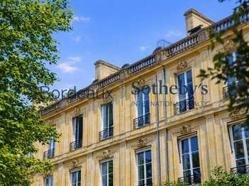 Vente Appartement 5 piècesBordeaux