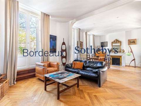 Vente appartement 5 pièces Bordeaux 33