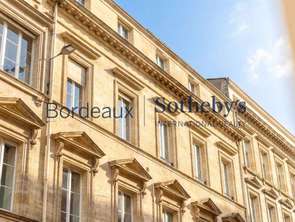 Vente Appartement 4 piècesBordeaux
