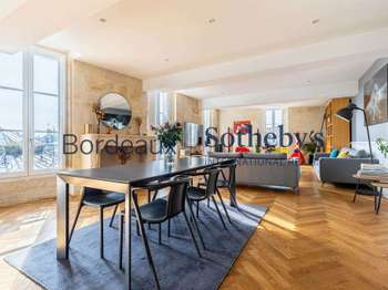 Vente Appartement 5 piècesBordeaux