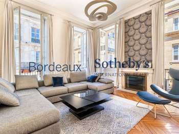 Vente Appartement 5 piècesBordeaux