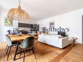 Vente Appartement 4 piècesBordeaux