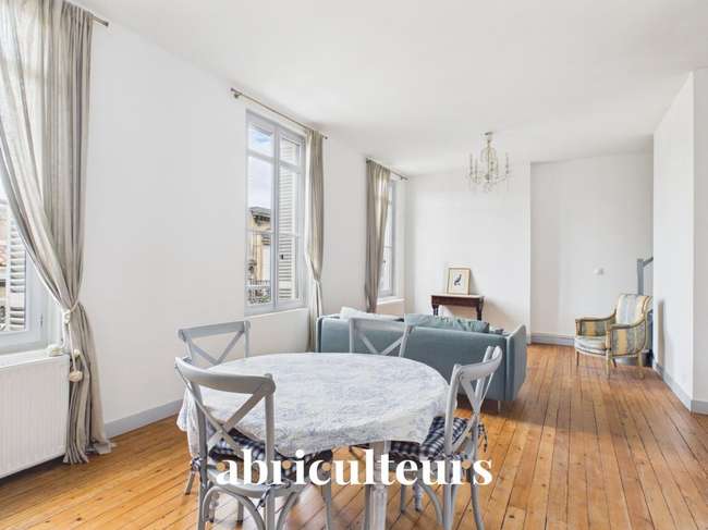 Appartement 4 pièces 79 m² · à Bordeaux · 79 m² · 380 000 €
