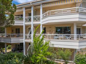 Vente appartement 5 pièces Boulouris 83