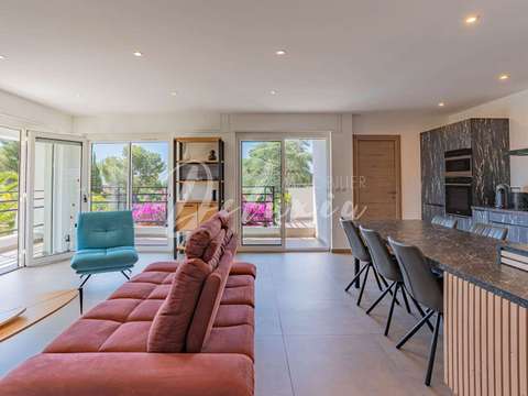 Vente appartement 3 pièces Boulouris 83