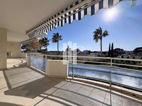 Vente appartement 3 pièces Boulouris 83