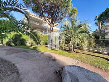 Vente Appartement 5 piècesBoulouris