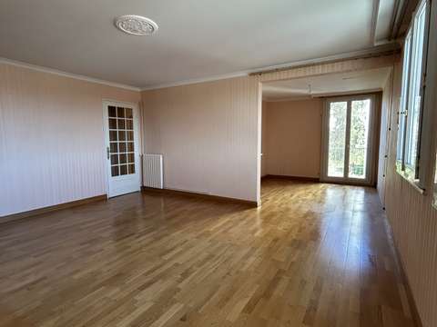 Vente appartement 4 pièces Bourges 18